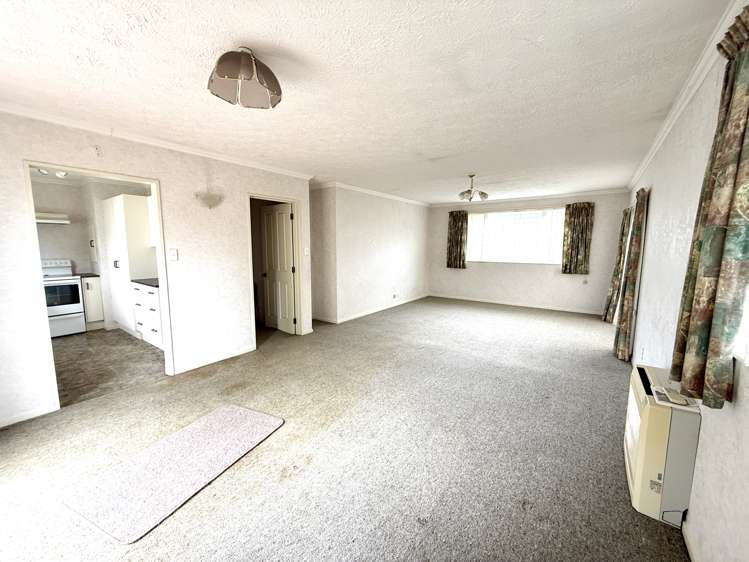 64 Maitland Street Strathern_5