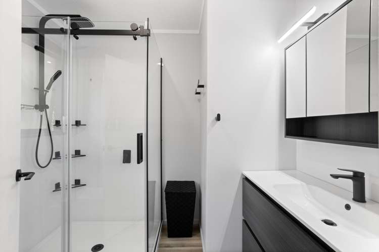 6 Moana View Road Waikawa_16