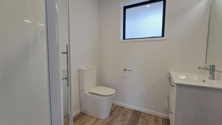 175b Sewell Street Hokitika_13