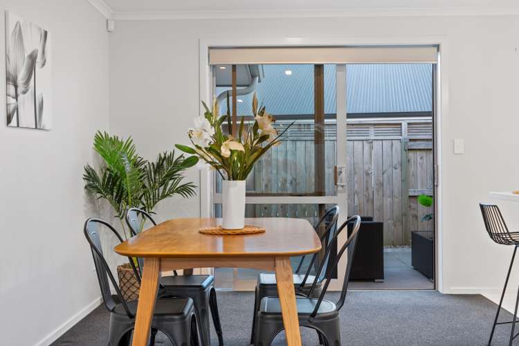 10 Kahuparere Crescent Pyes Pa_4