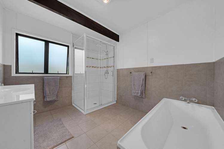 49 Kurnell Drive Botany Downs_27