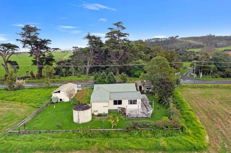 2774 Kaipara Coast Highway Glorit_21