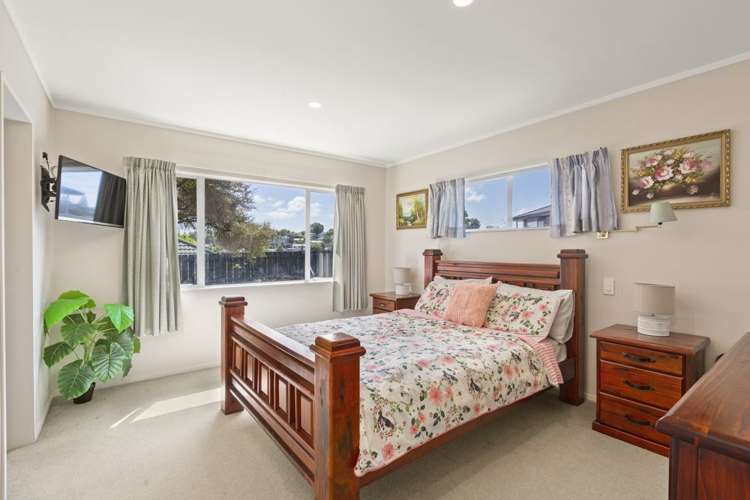 10 Ryden Place Glen Eden_11