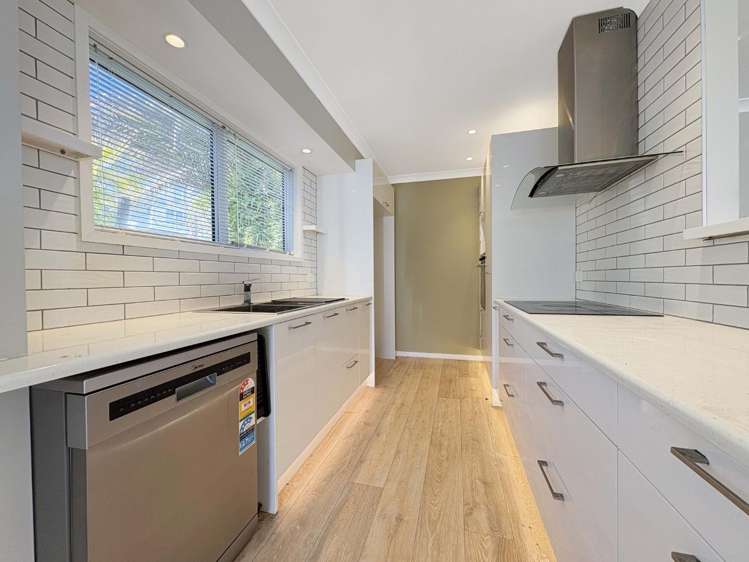 120 Awaruku Road 10899_1