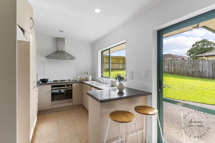 30 Nicholas Gibbons Drive Clendon Park_4