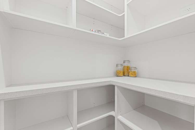 3/49 Monsaraz Boulevard_5