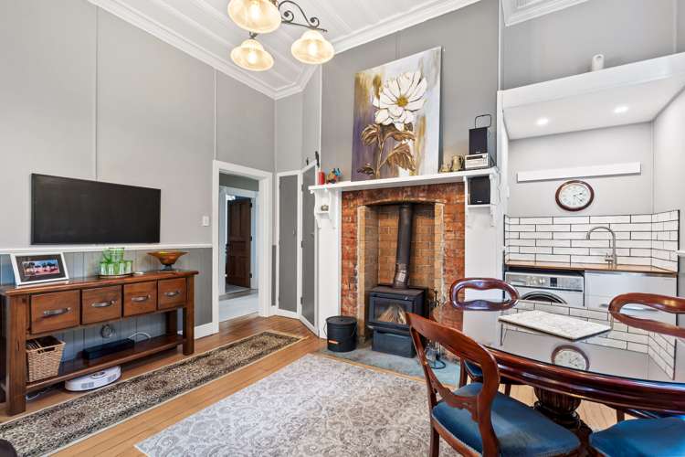 5 Anzac Road Morningside_5