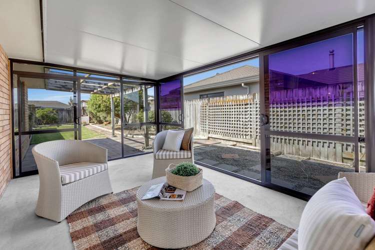 16 Meridian Grove Kelvin Grove_23