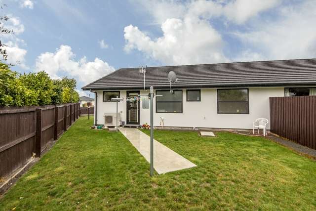 1/8 Hurst Place Parklands_3