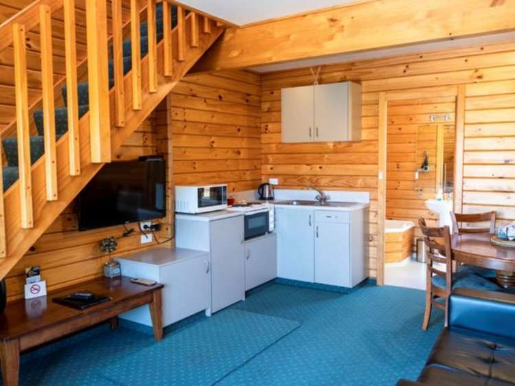 41 Sullivan Road Fox Glacier_5