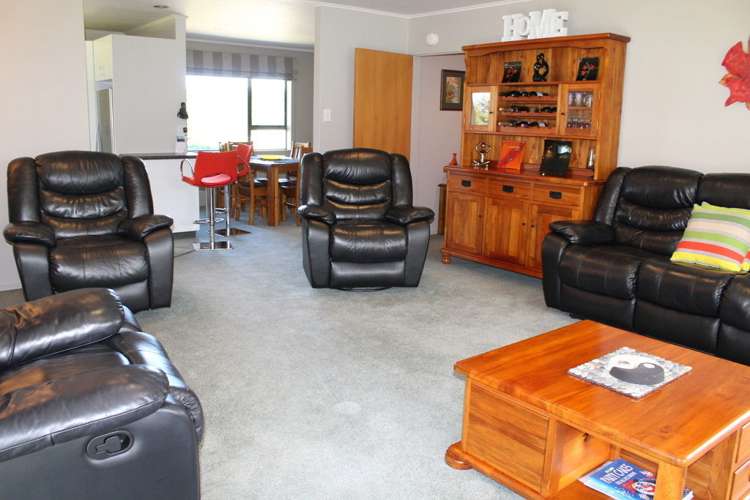 68 Grayburn Road Elgin_7