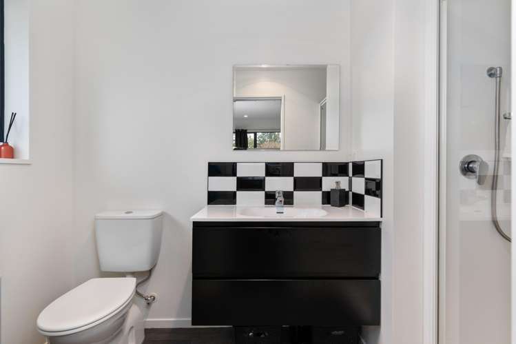 3 Stanwood Grove Darfield_12