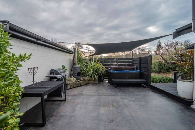 7 Maltby Avenue West End_16