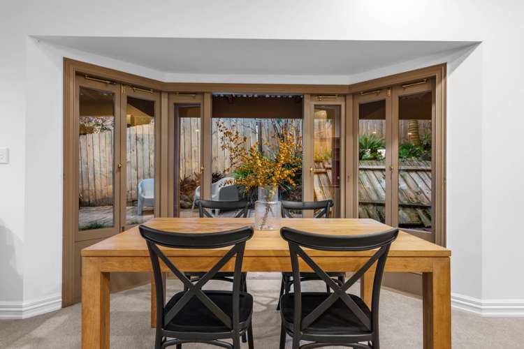 2/16 Hastings Parade Devonport_5