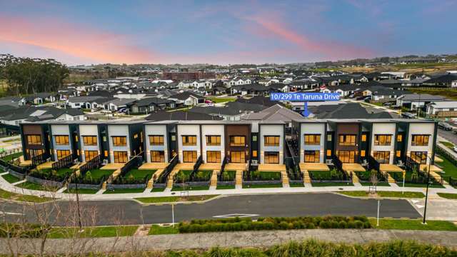 Modern Townhouse with Reserve Outlook