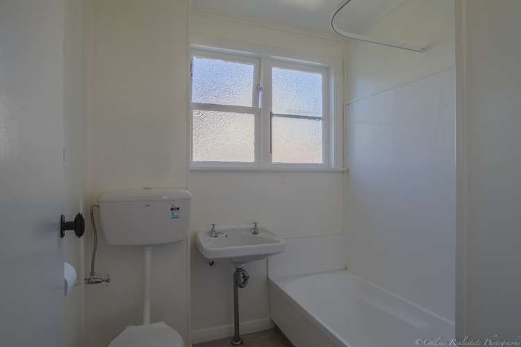 16 Tweedy Street Marchwiel_11