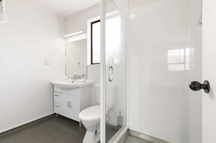 12A Shastri Terrace Khandallah_4