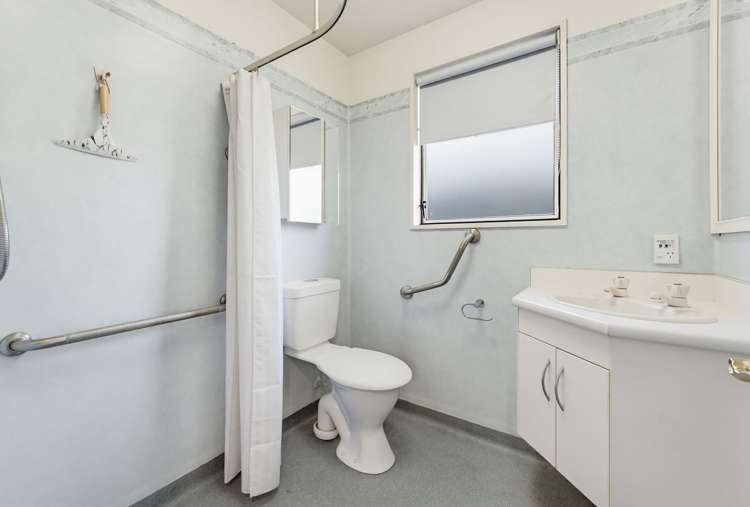 2/2A Chalmers Street Highfield_10