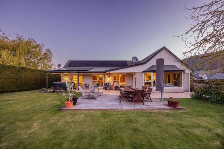 192 Stone Street Wanaka_17