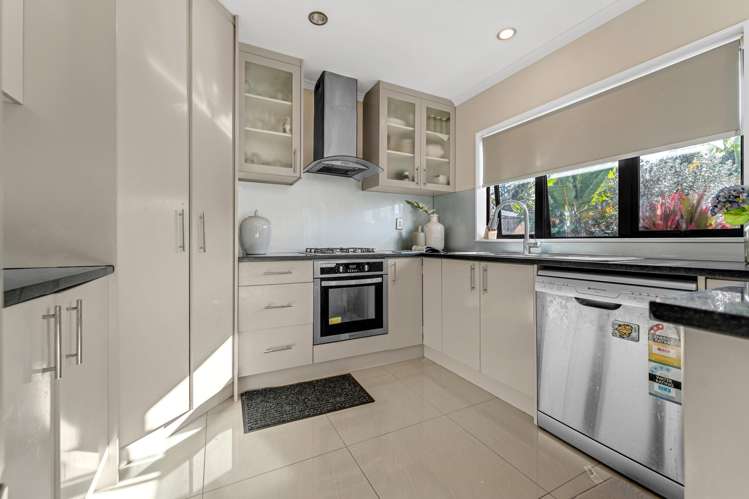 8b Lansdown Avenue Papatoetoe_14