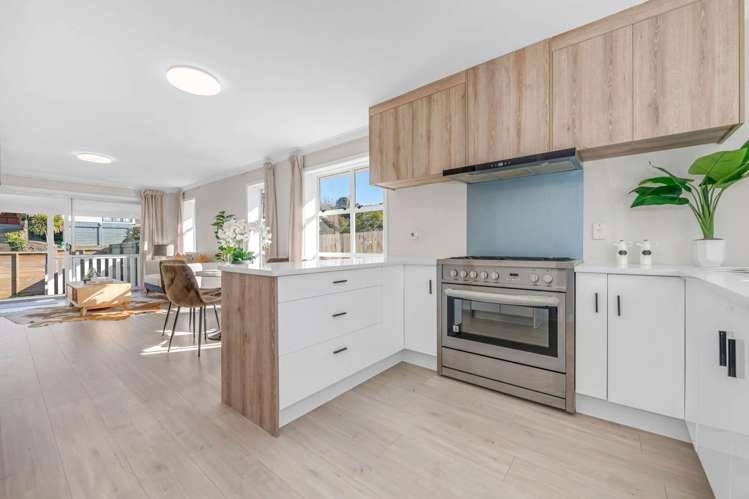 14 Okareka Place Pakuranga Heights_6