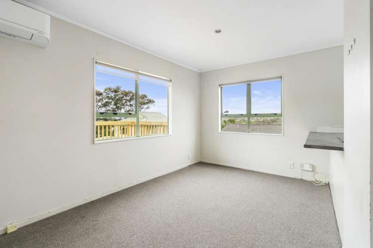 2/100 Manuka Road Bayview_23