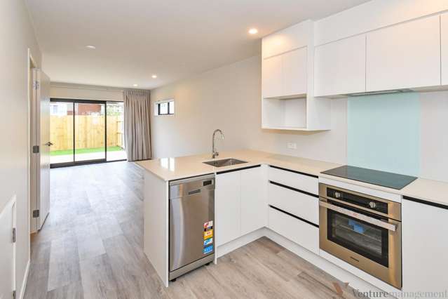24/137 Hall Avenue 10683_3