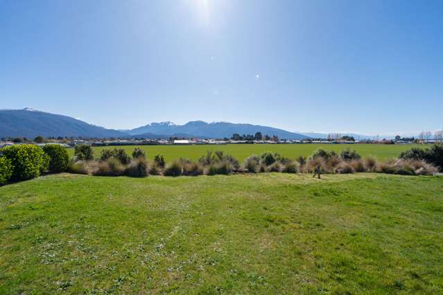 63 Burnby Drive Te Anau_2