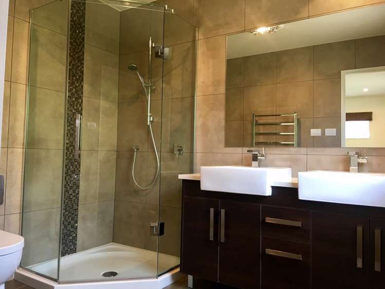 3 Hazel Glen Bayview_14