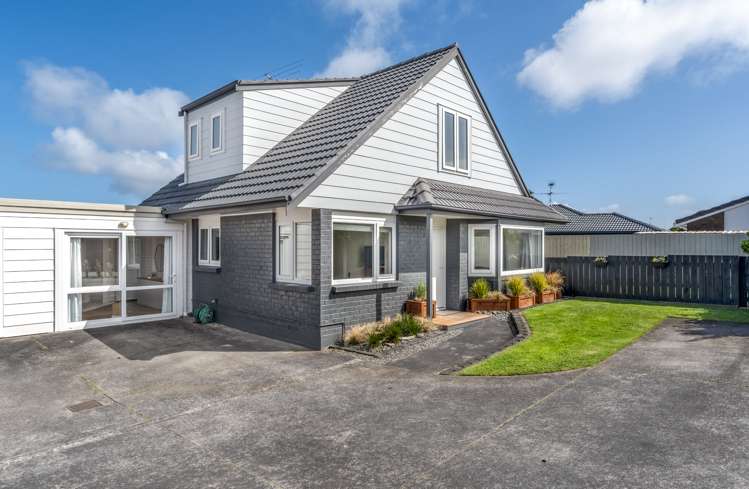 2/15 Cornelian Crescent Half Moon Bay_7