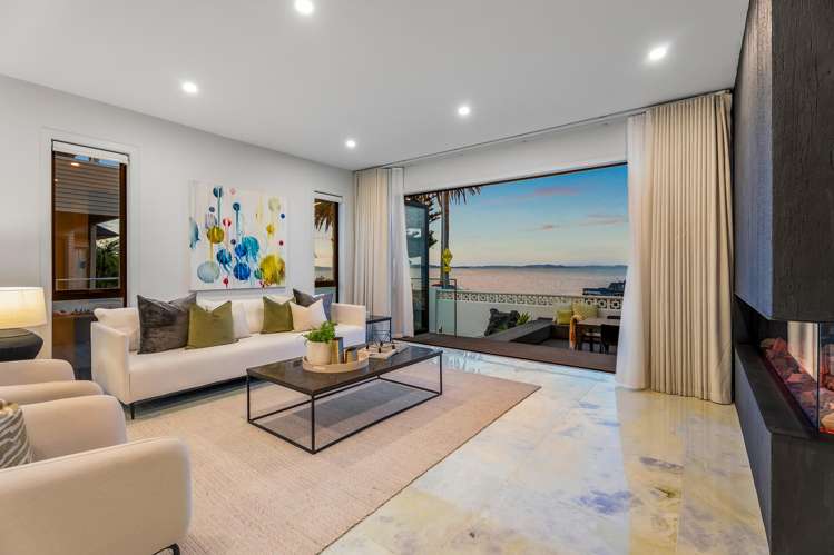 18A The Esplanade Eastern Beach_27