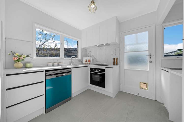 1/9 Glenties Lane Ellerslie_11