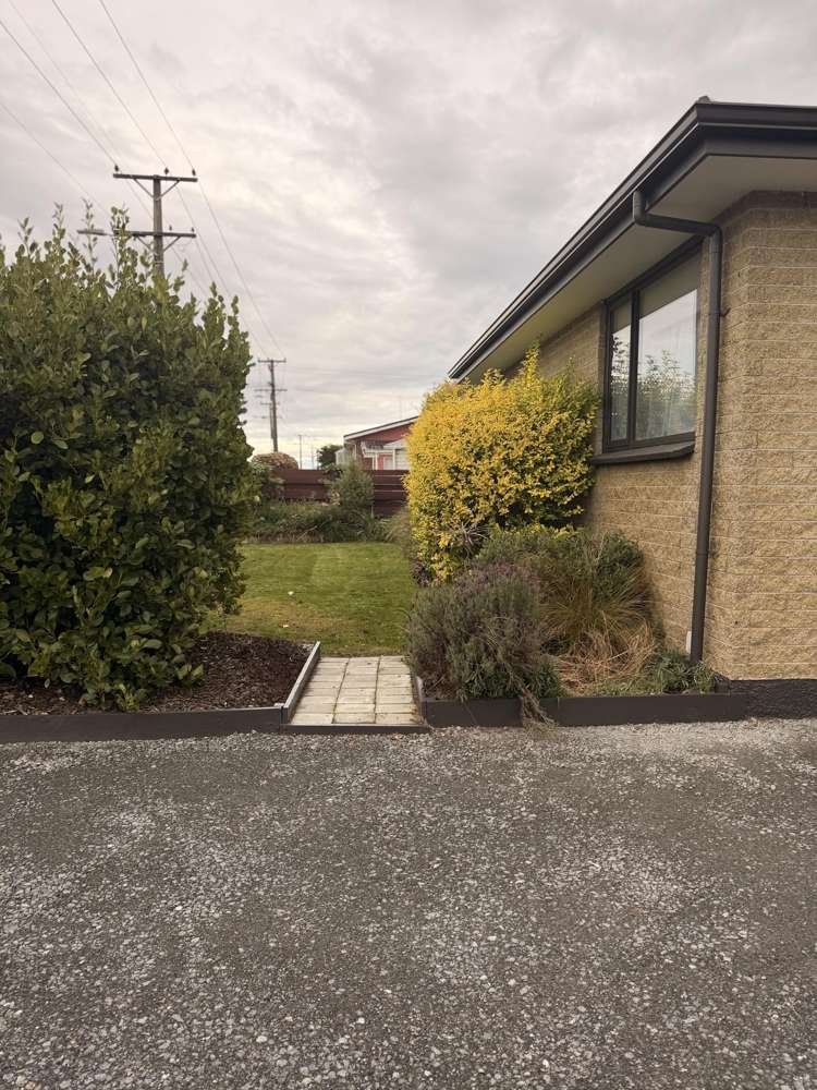 102 Avon Road_5