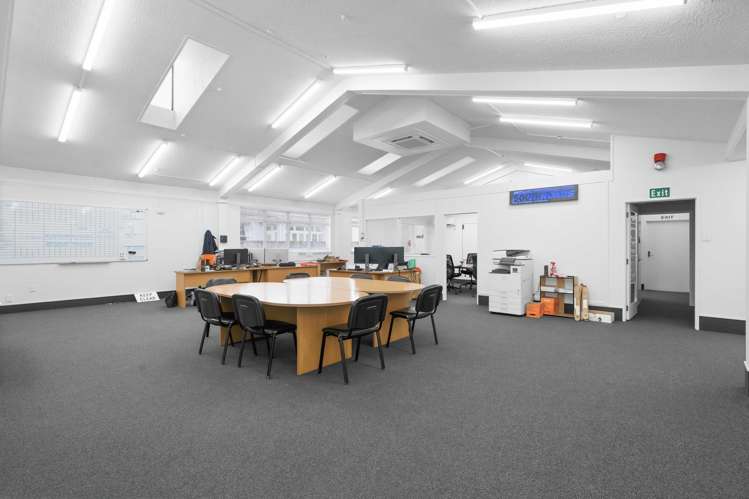 284 Great North Road Winton_7