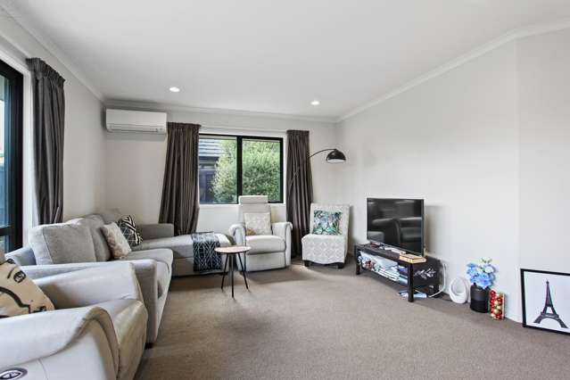 51 Farnborough Way Rolleston_2