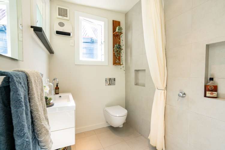 25 Patanga Crescent Thorndon_11