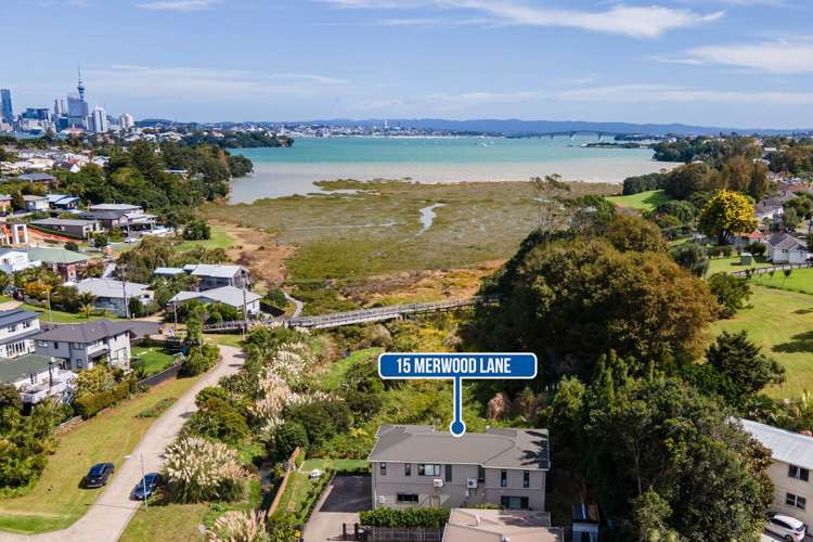 15 Merwood Lane Devonport_23