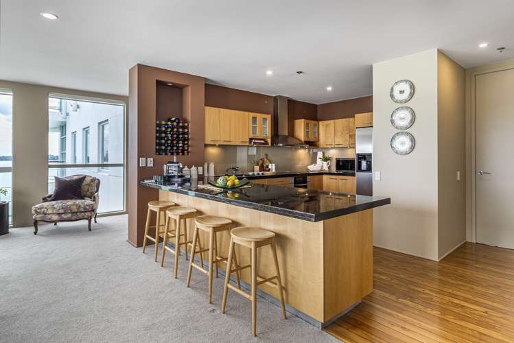 61/143 Quay Street Auckland Central_17