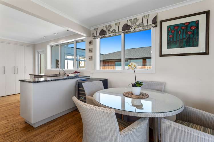 352 Ocean Road Ohope_5