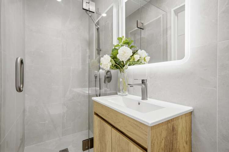6 Streamview Way Long Bay_21