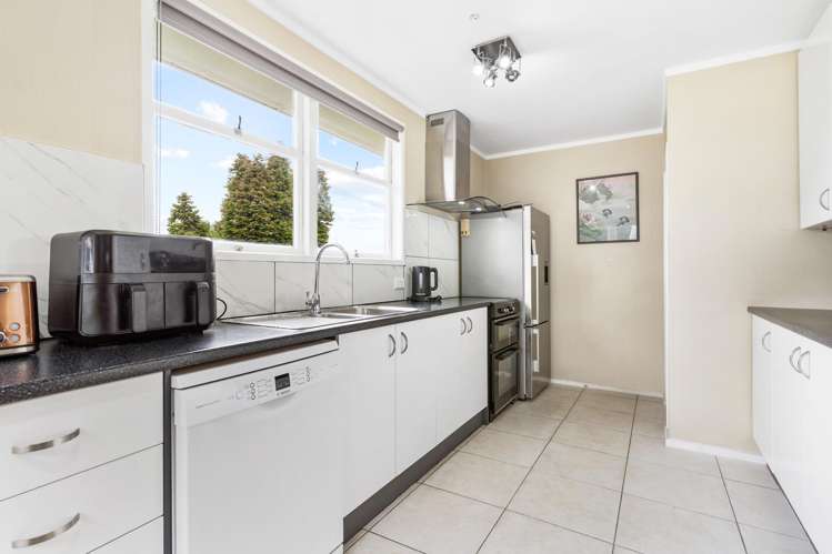 133 Eskdale Road Birkdale_3