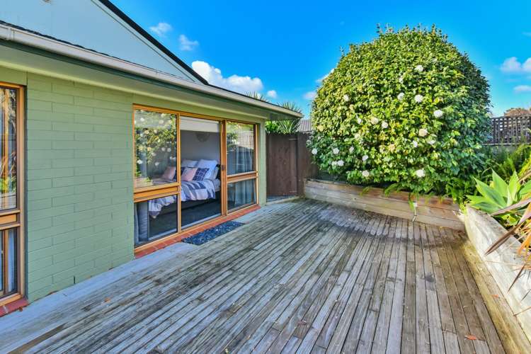 4 Muirfield Street Wattle Downs_19