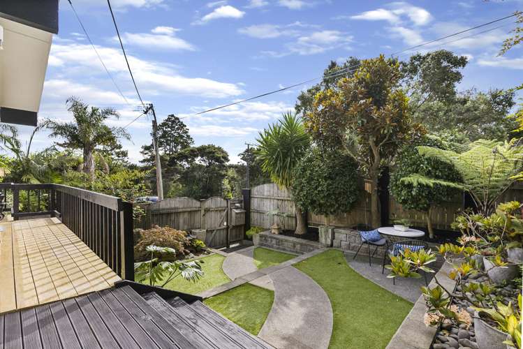 86 Aeroview Drive Beach Haven_22