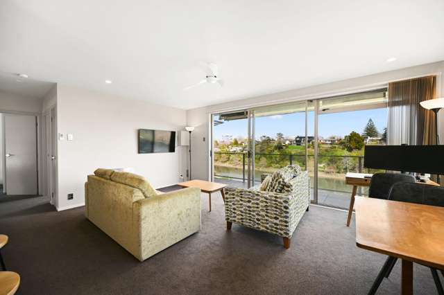 3/355 River Road 1055_1