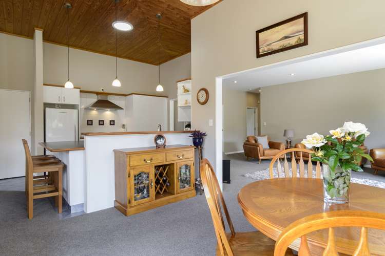 25 Manor Park Drive Pyes Pa_7