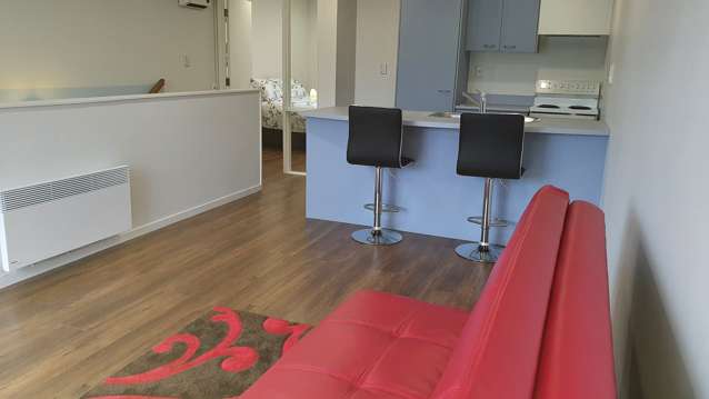 25/14 Airborne Road Rosedale_4