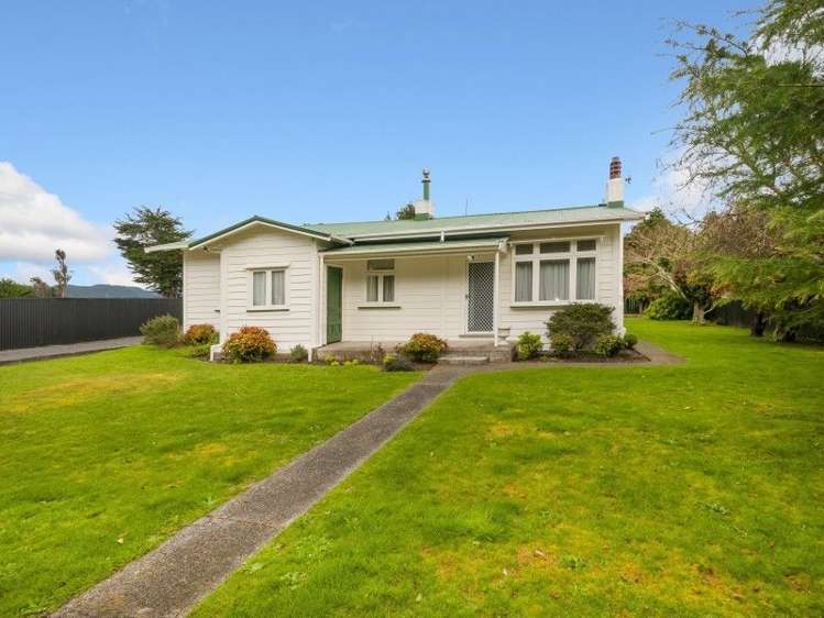 8 Whitemans Valley Road Whitemans Valley_19