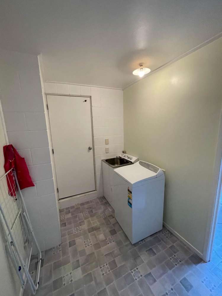 6 Tiri View Place Waiake_17