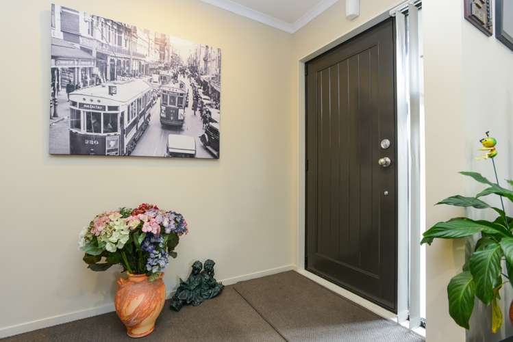 915a Dufferin Street Akina_12