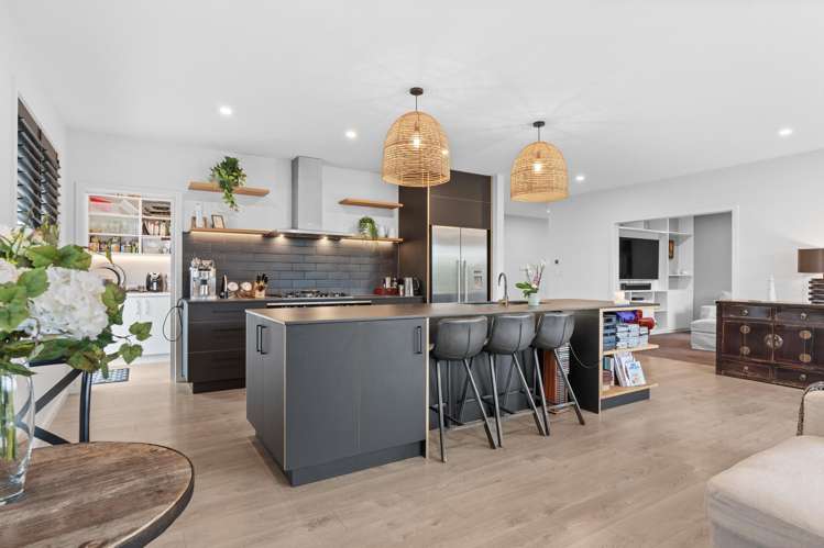 3 Roger Renall Avenue_5